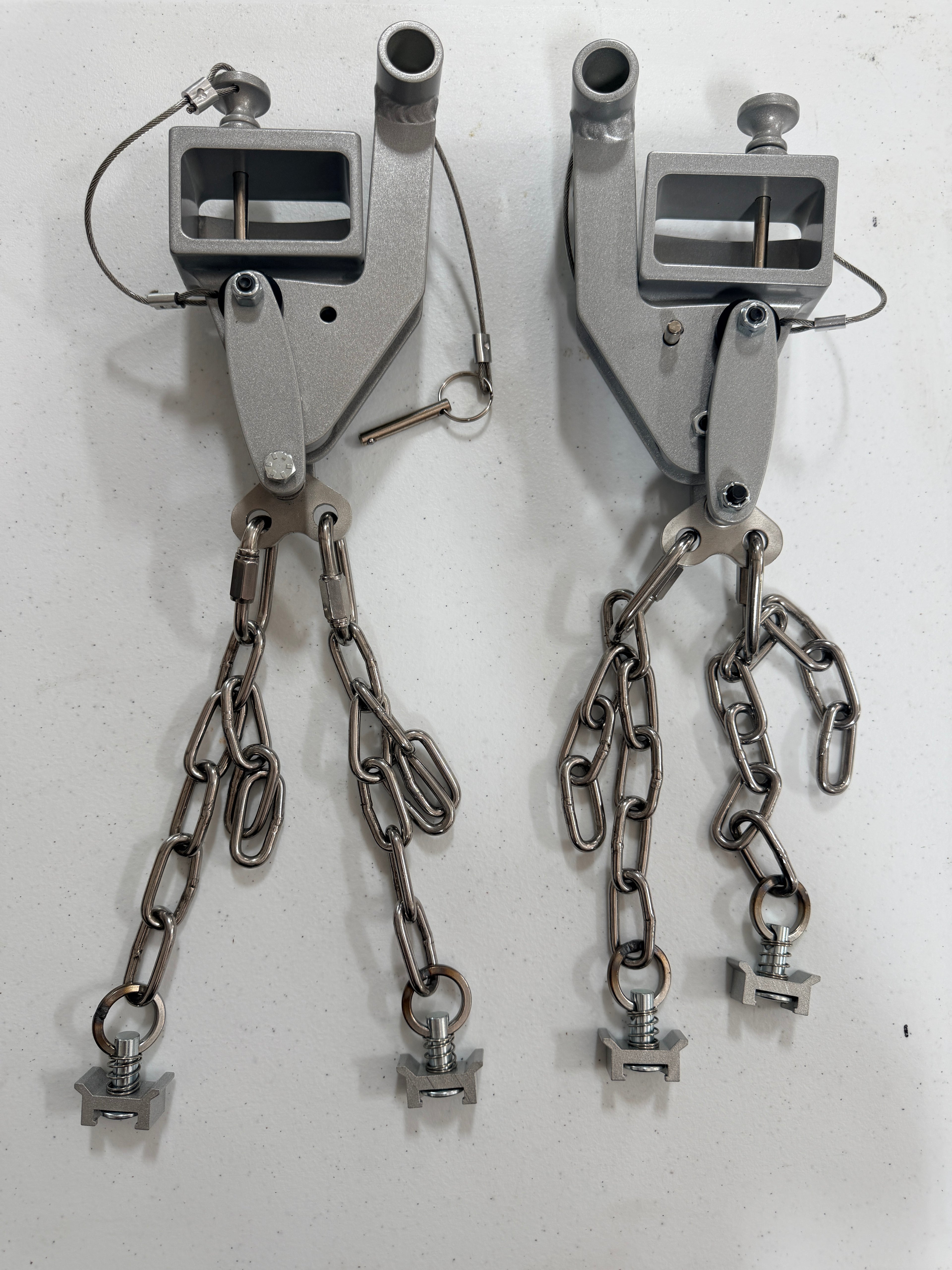 Moto Binderz strapless tie down system